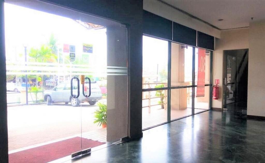 Hotel Sri Sutra - Bandar Sri Damansara Sungai Buloh Exterior foto